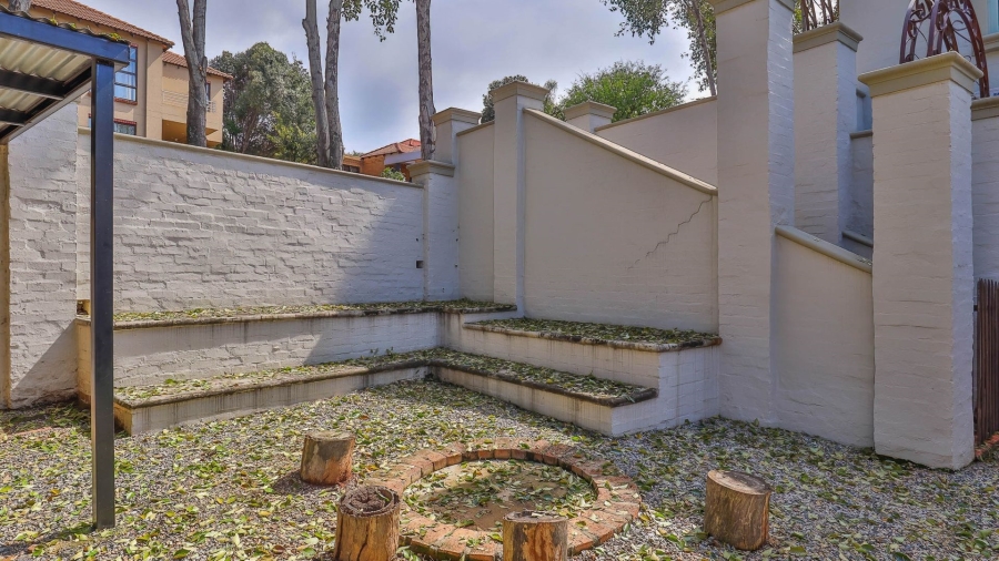 7 Bedroom Property for Sale in Cornwall Hill Gauteng