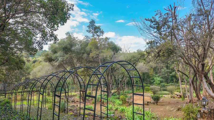 7 Bedroom Property for Sale in Cornwall Hill Gauteng