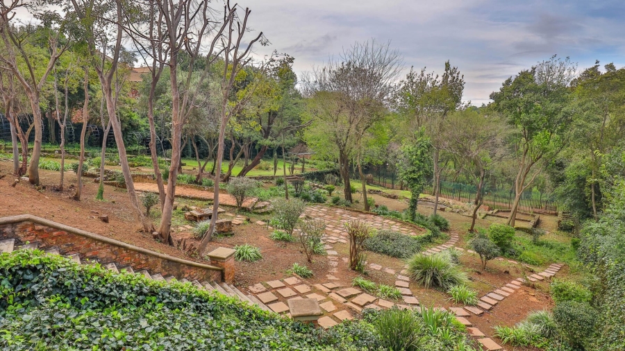 7 Bedroom Property for Sale in Cornwall Hill Gauteng