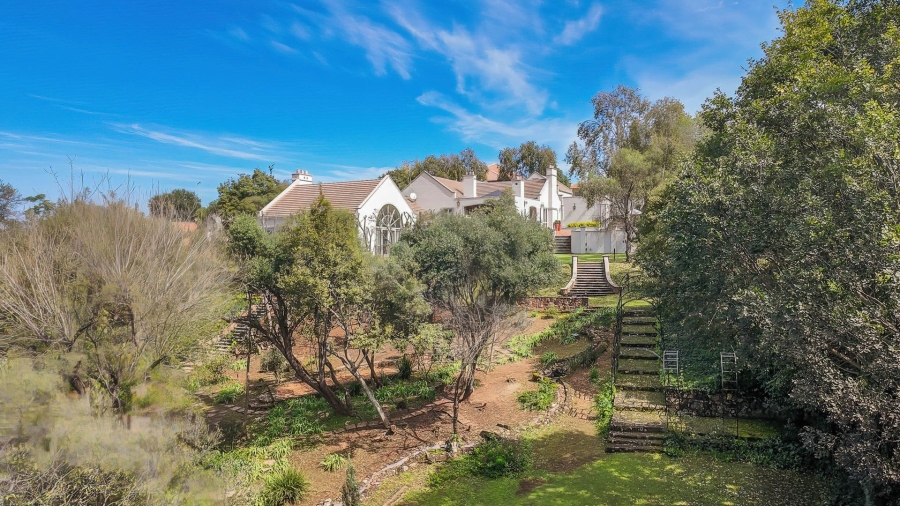 7 Bedroom Property for Sale in Cornwall Hill Gauteng