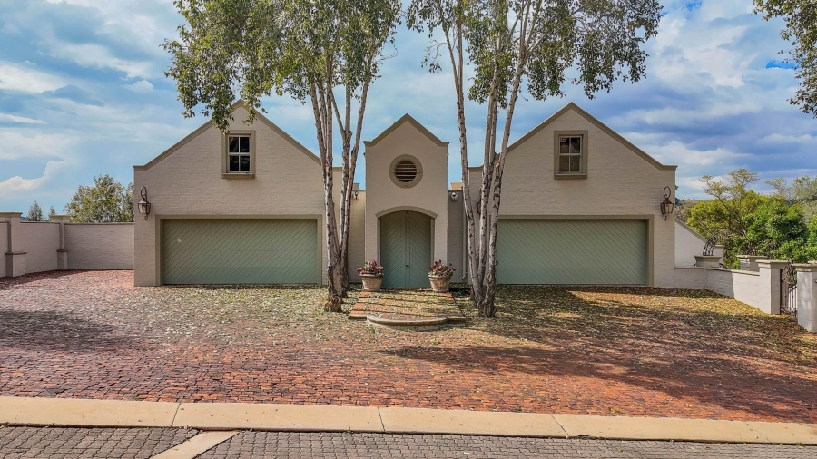7 Bedroom Property for Sale in Cornwall Hill Gauteng