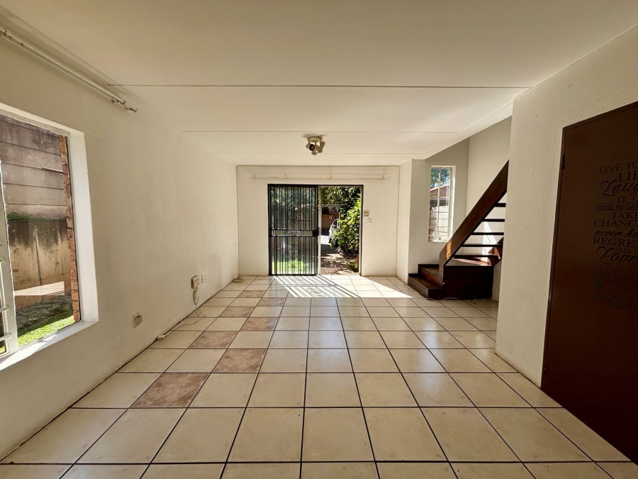 To Let 2 Bedroom Property for Rent in North Riding Gauteng