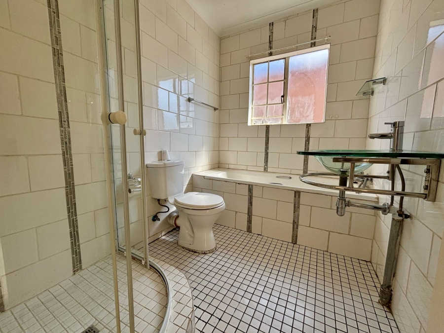To Let 2 Bedroom Property for Rent in North Riding Gauteng