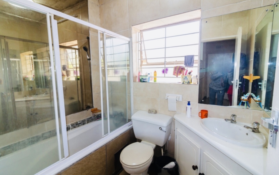3 Bedroom Property for Sale in Bedford Gardens Gauteng