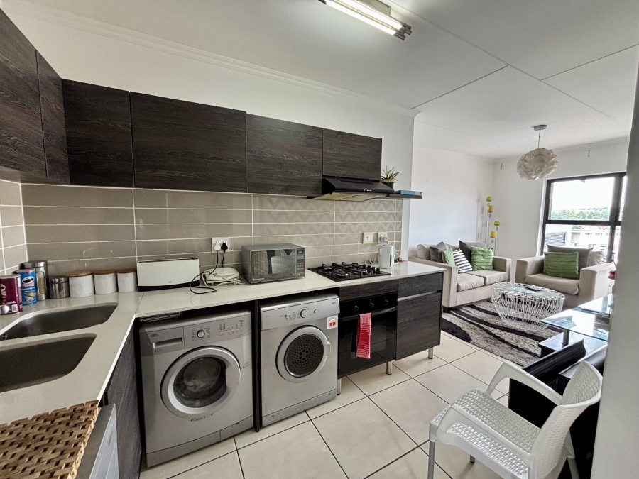 To Let 1 Bedroom Property for Rent in Olivedale Gauteng