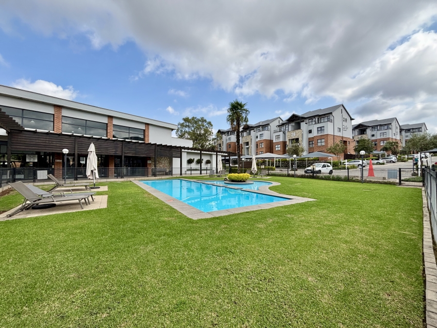 To Let 1 Bedroom Property for Rent in Olivedale Gauteng