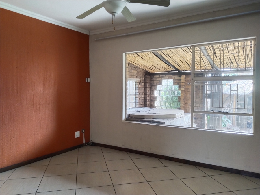 2 Bedroom Property for Sale in Rangeview Gauteng