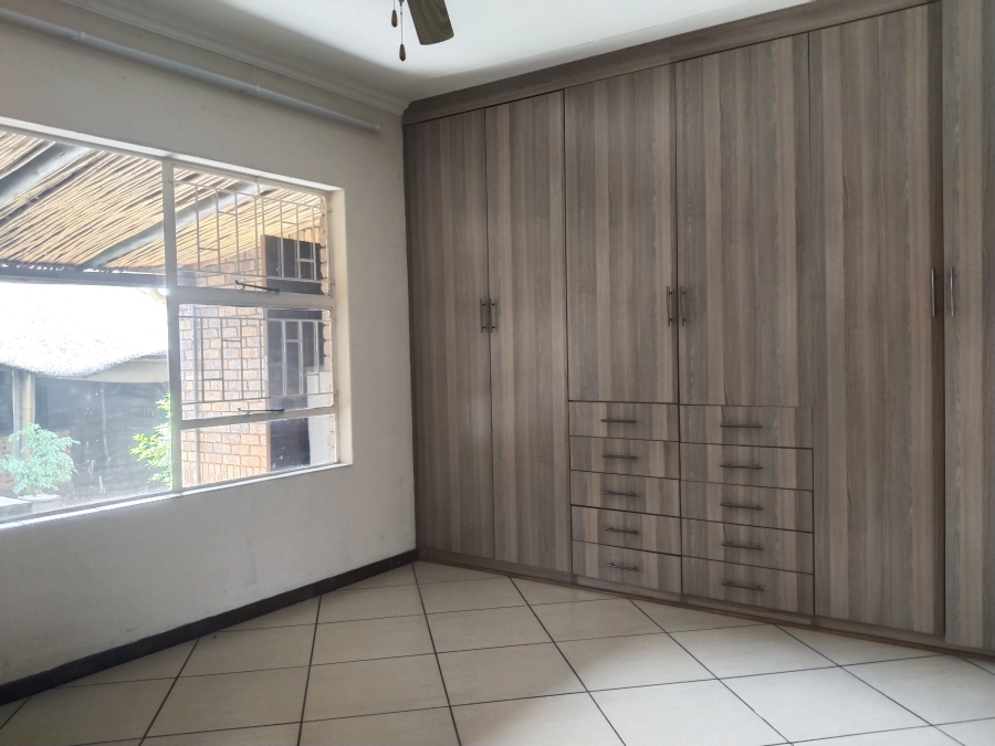2 Bedroom Property for Sale in Rangeview Gauteng