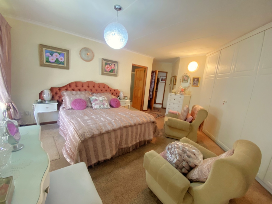 3 Bedroom Property for Sale in Florida Park Gauteng