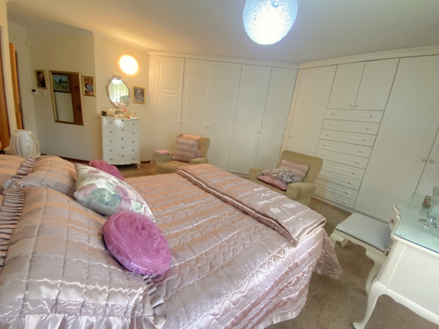 3 Bedroom Property for Sale in Florida Park Gauteng