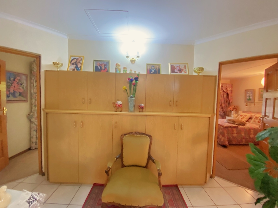 3 Bedroom Property for Sale in Florida Park Gauteng