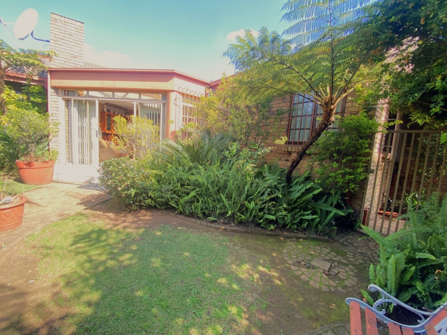 3 Bedroom Property for Sale in Florida Park Gauteng