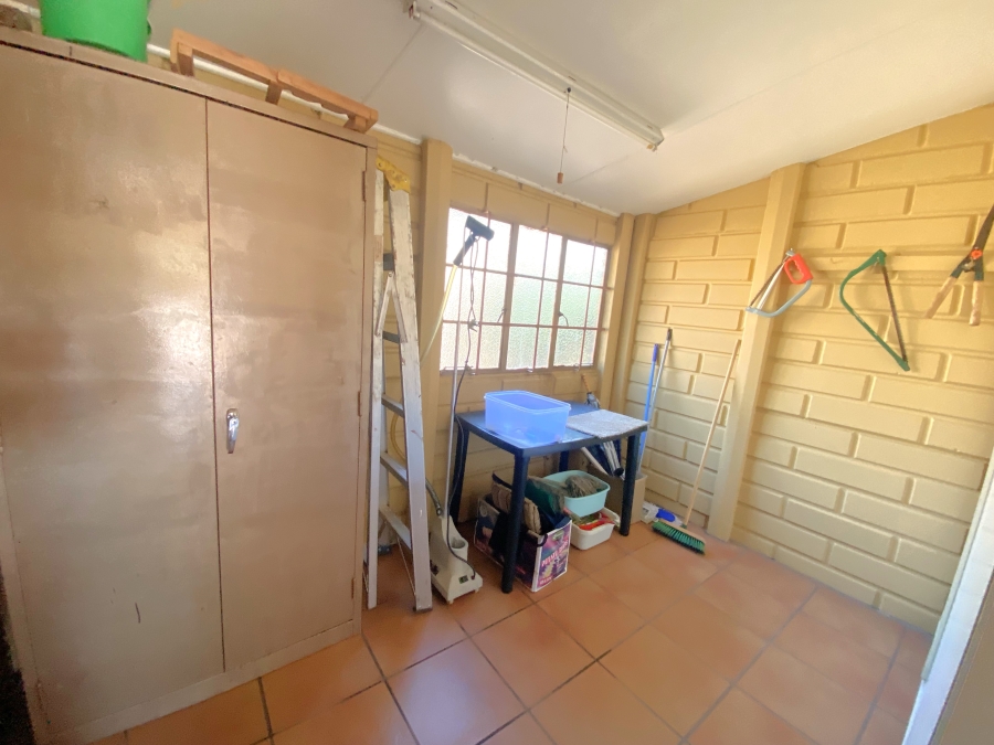 3 Bedroom Property for Sale in Florida Park Gauteng