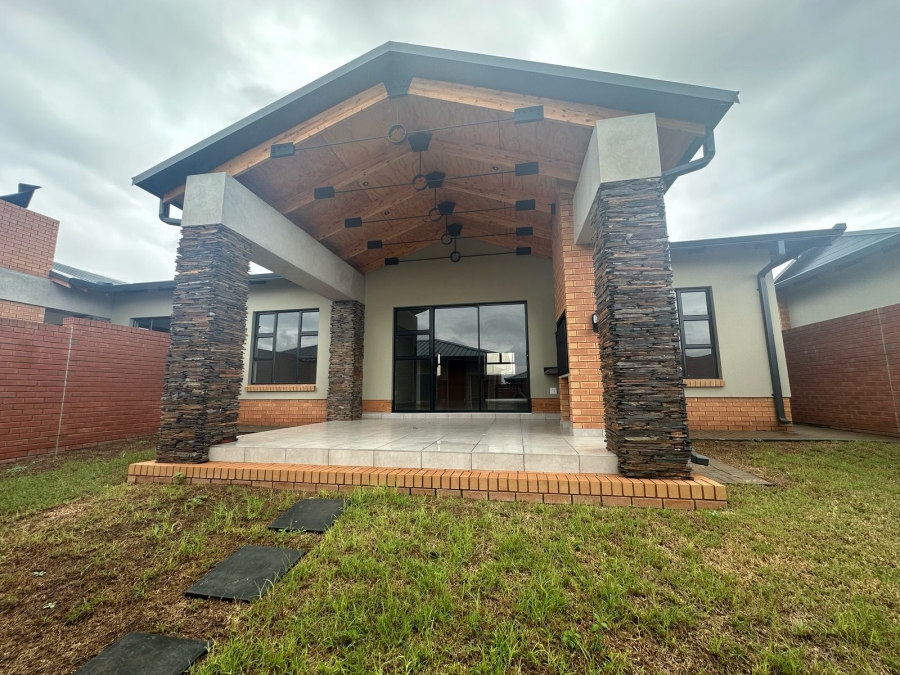 3 Bedroom Property for Sale in Six Fountains Residential Estate Gauteng