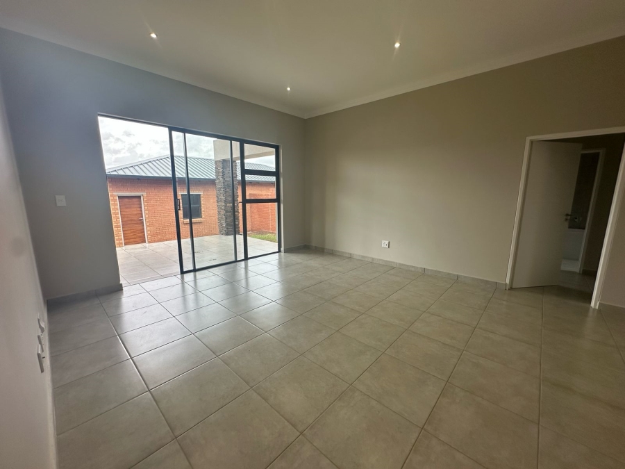 3 Bedroom Property for Sale in Six Fountains Residential Estate Gauteng
