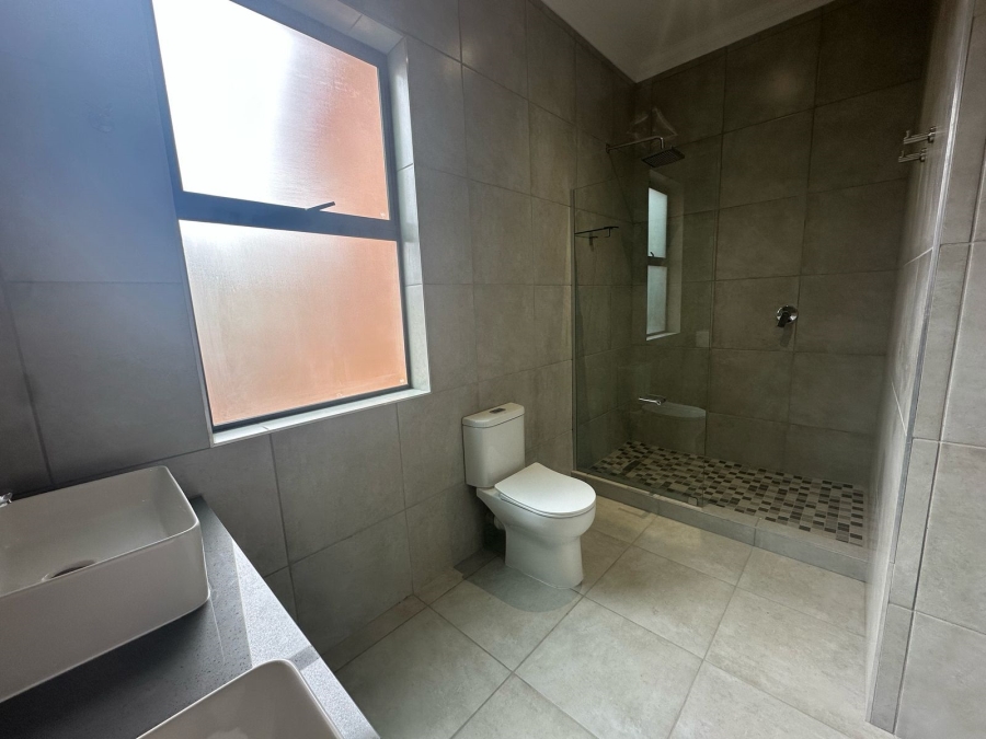 3 Bedroom Property for Sale in Six Fountains Residential Estate Gauteng