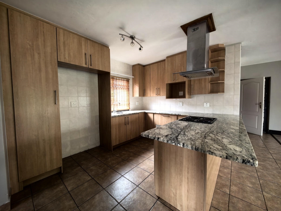 To Let 4 Bedroom Property for Rent in Montana Gauteng