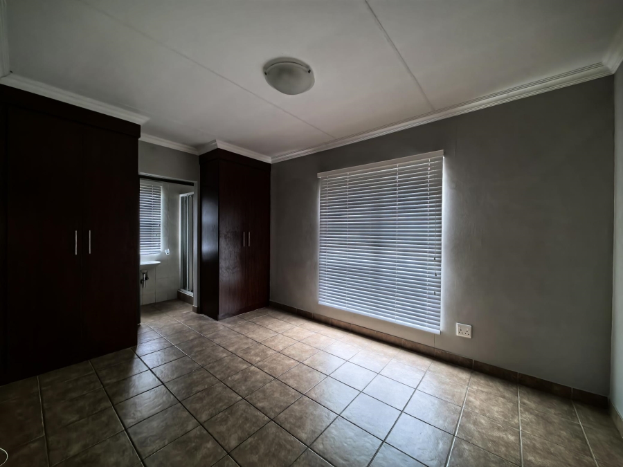 To Let 4 Bedroom Property for Rent in Montana Gauteng