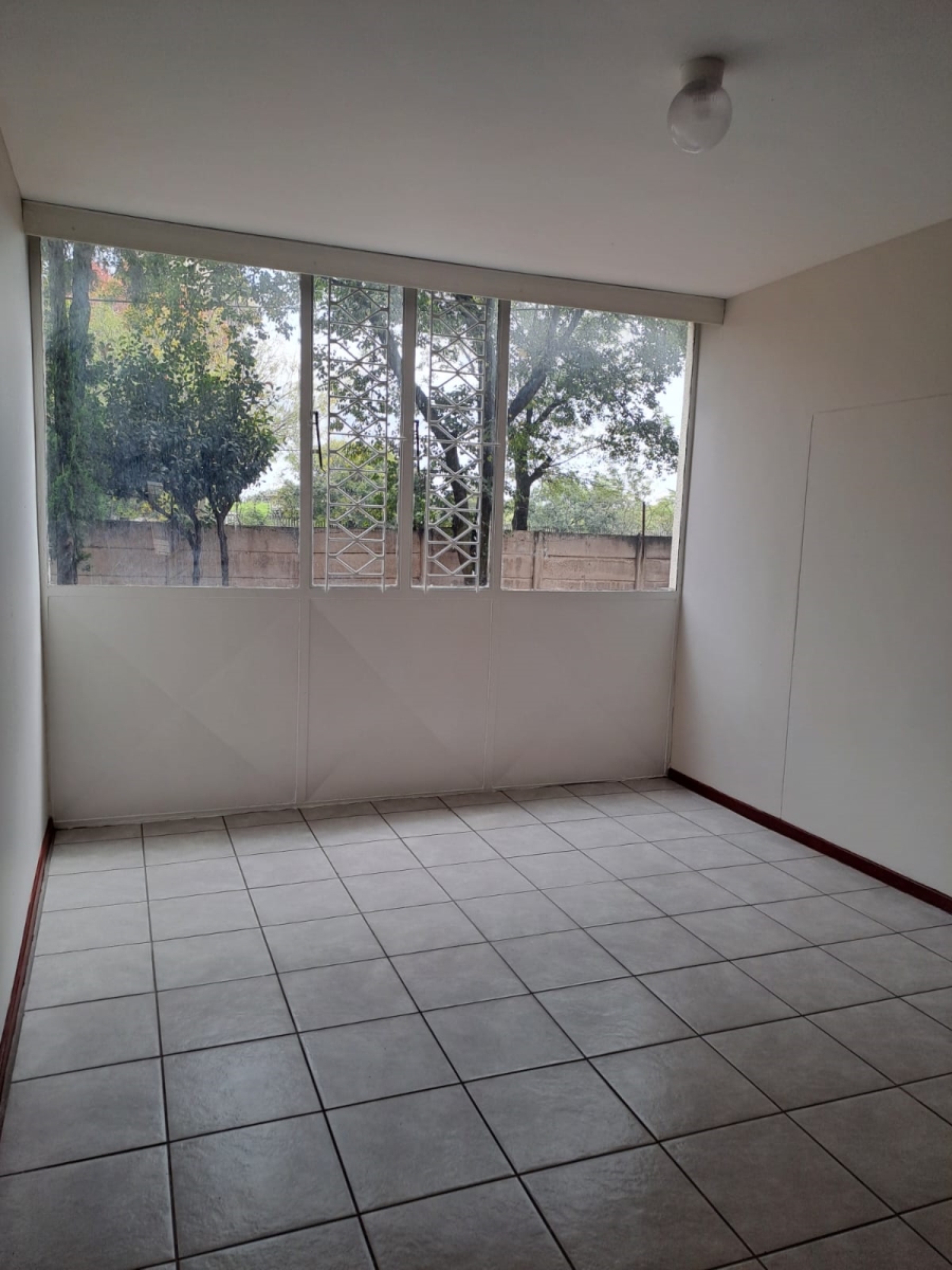 2 Bedroom Property for Sale in Kensington B Gauteng