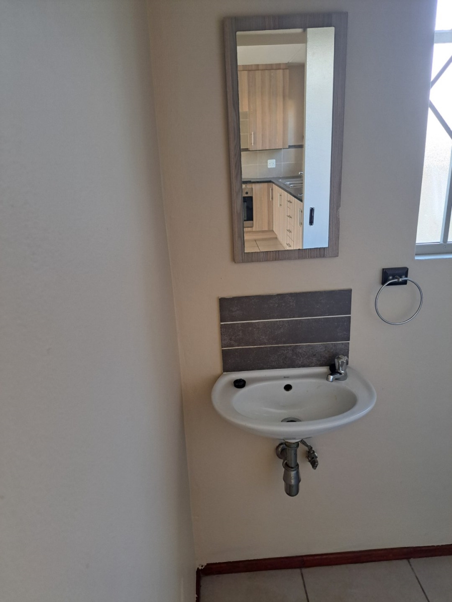 3 Bedroom Property for Sale in Theresa Park Gauteng