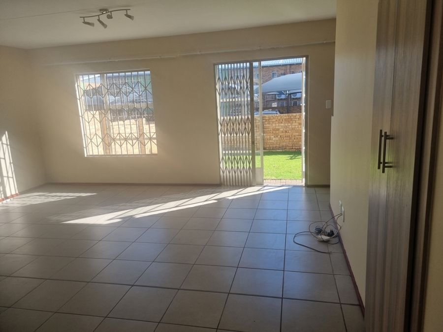 3 Bedroom Property for Sale in Theresa Park Gauteng