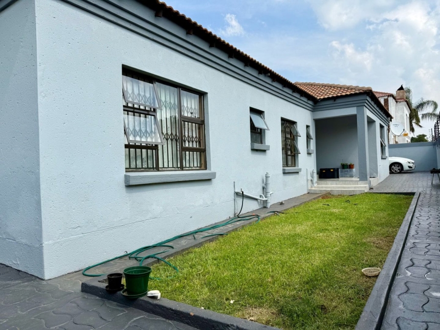 4 Bedroom Property for Sale in Chantelle Gauteng