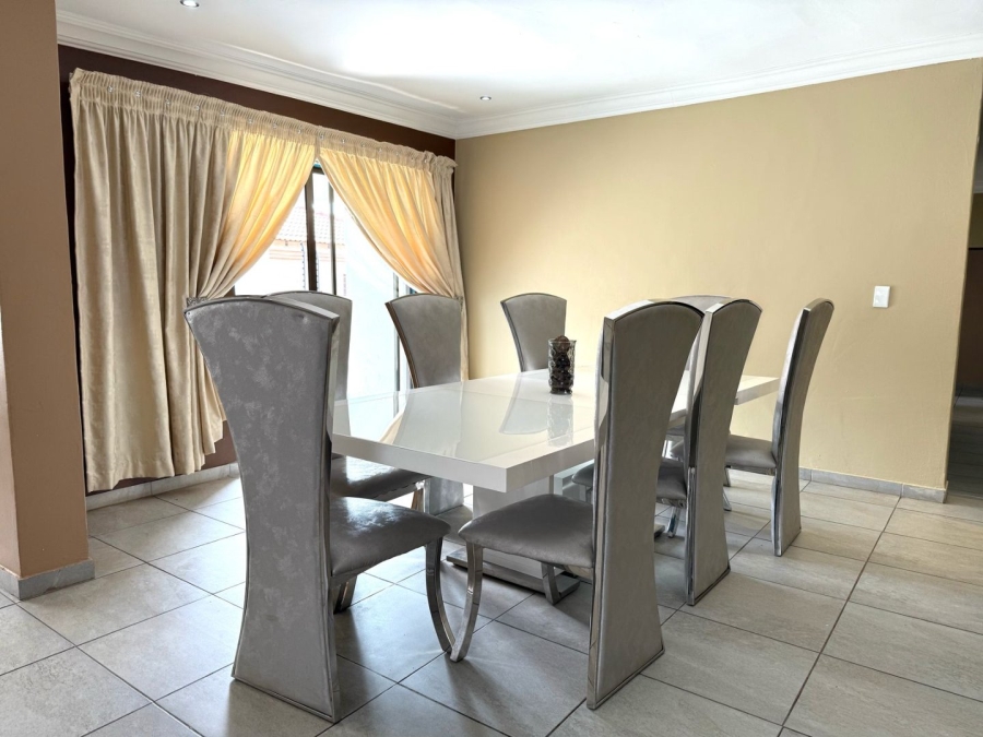 4 Bedroom Property for Sale in Chantelle Gauteng