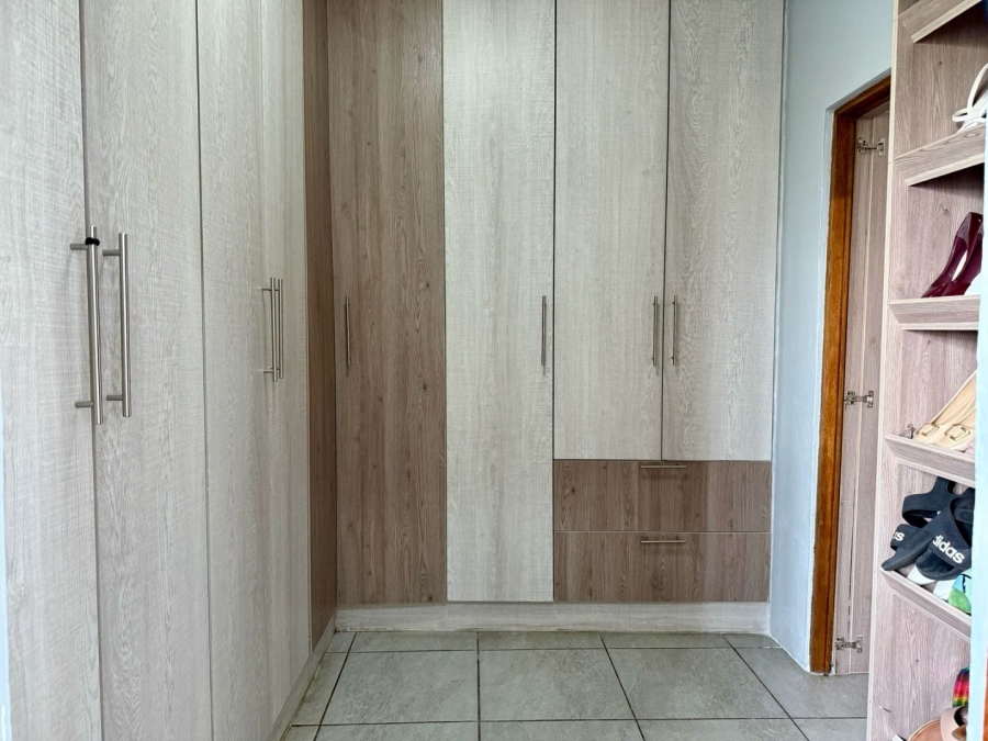 4 Bedroom Property for Sale in Chantelle Gauteng