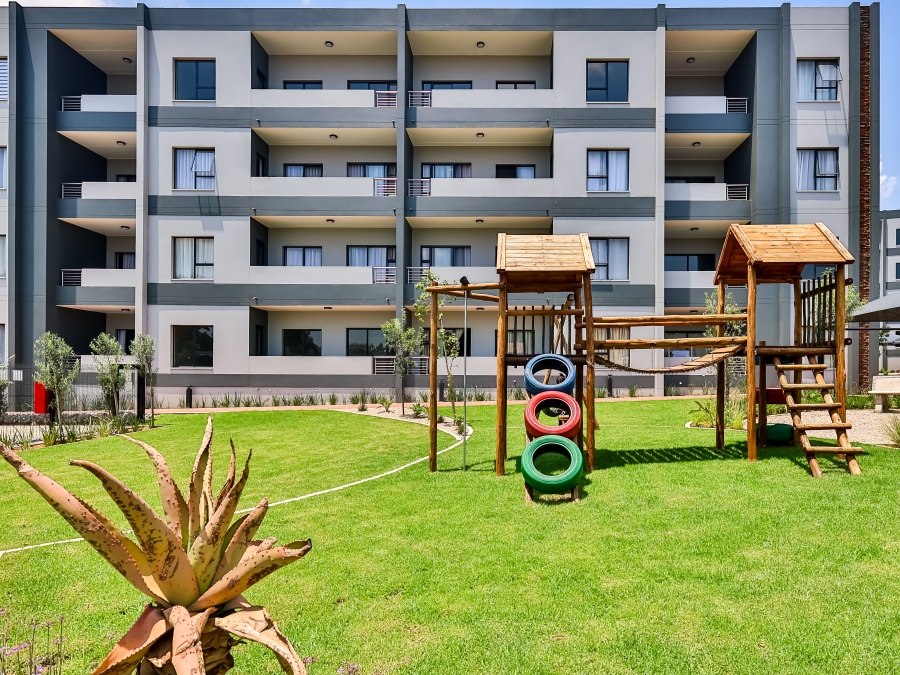 2 Bedroom Property for Sale in Noordwyk Gauteng