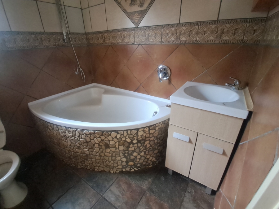 To Let 2 Bedroom Property for Rent in Montana Park Gauteng