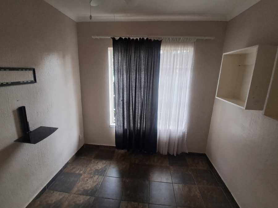 To Let 2 Bedroom Property for Rent in Montana Park Gauteng