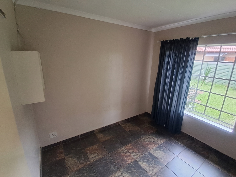 To Let 2 Bedroom Property for Rent in Montana Park Gauteng