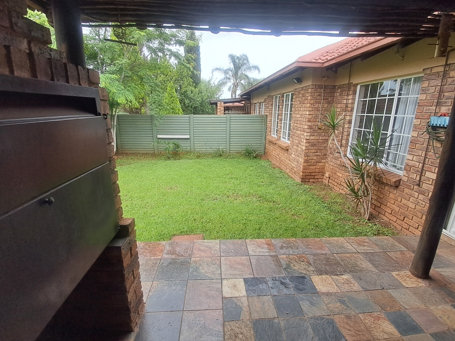 To Let 2 Bedroom Property for Rent in Montana Park Gauteng