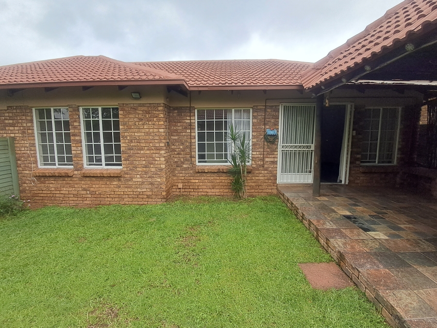 To Let 2 Bedroom Property for Rent in Montana Park Gauteng