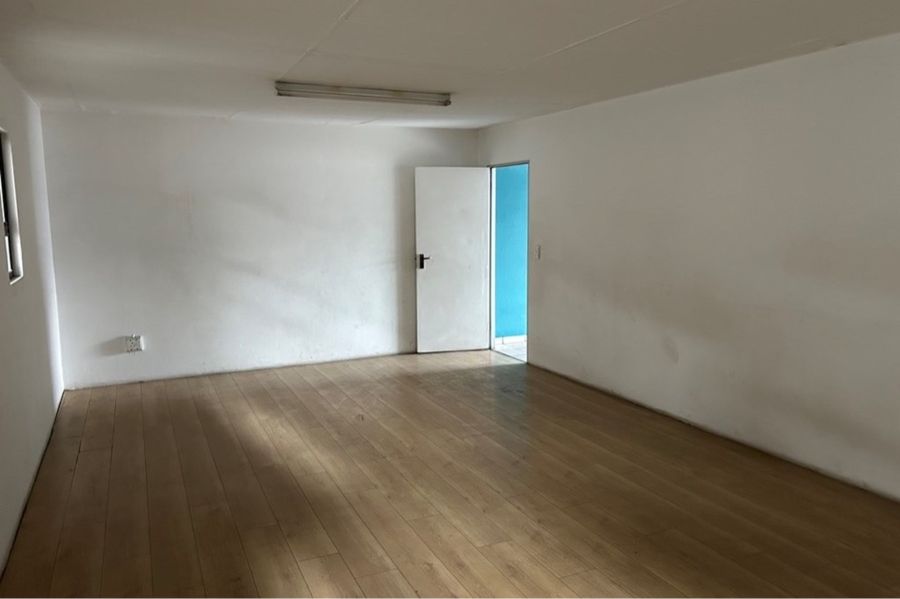 To Let commercial Property for Rent in Anderbolt Gauteng