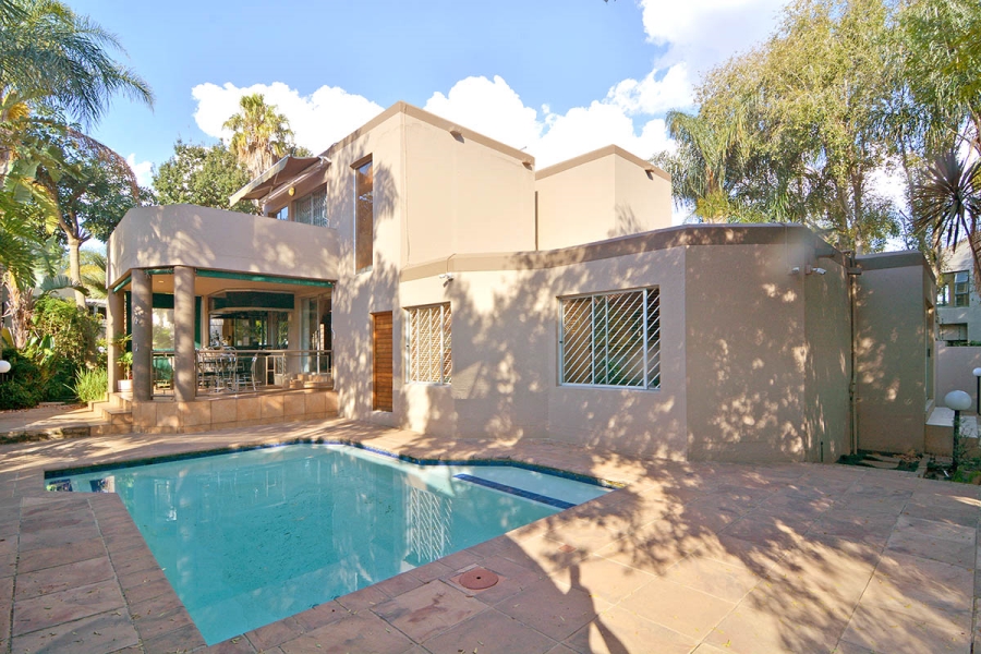 4 Bedroom Property for Sale in Dowerglen Ext 5 Gauteng