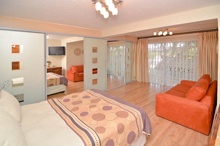 4 Bedroom Property for Sale in Dowerglen Ext 5 Gauteng