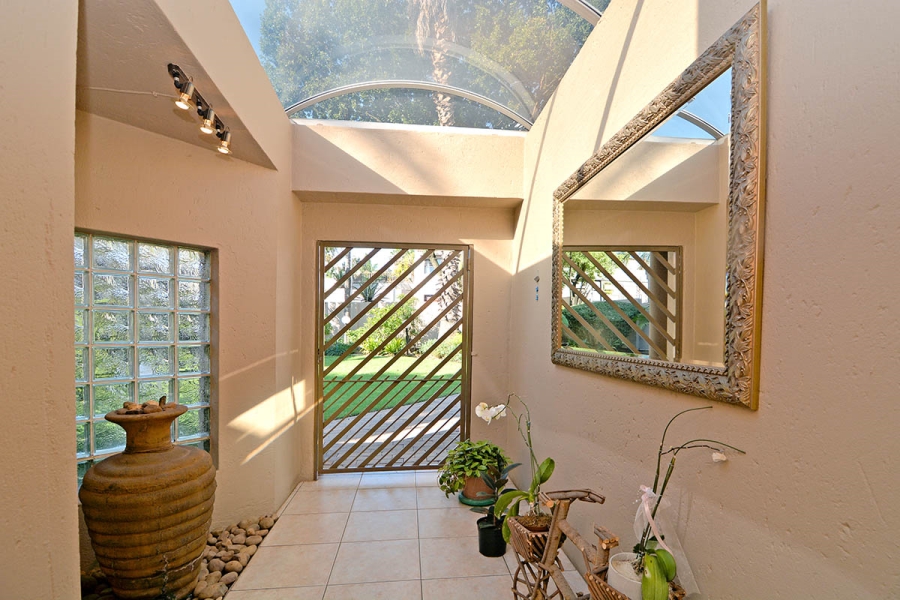 4 Bedroom Property for Sale in Dowerglen Ext 5 Gauteng