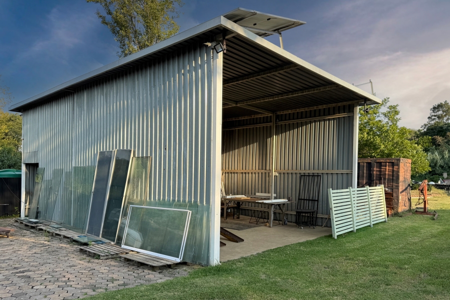 10 Bedroom Property for Sale in Glen Austin Gauteng