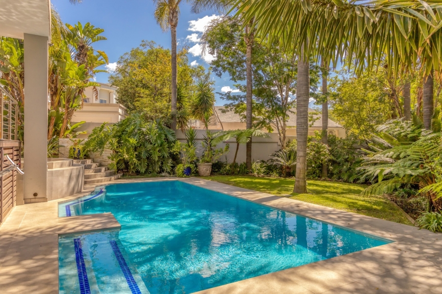 To Let 5 Bedroom Property for Rent in Fourways Gardens Gauteng