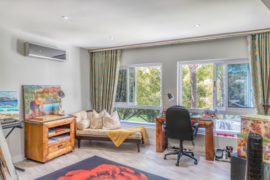 To Let 5 Bedroom Property for Rent in Fourways Gardens Gauteng