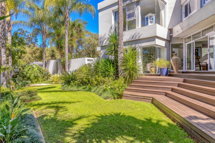 To Let 5 Bedroom Property for Rent in Fourways Gardens Gauteng