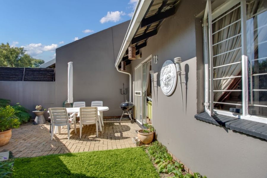 1 Bedroom Property for Sale in Northwold Gauteng