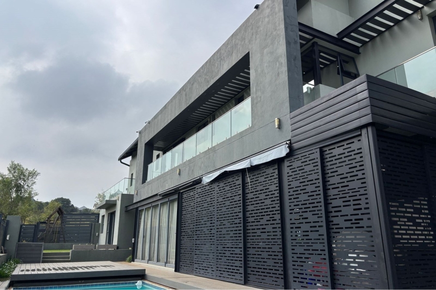 5 Bedroom Property for Sale in Mooikloof Gauteng