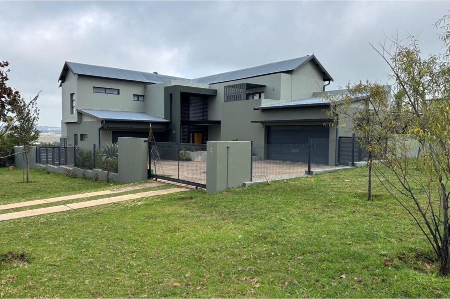 5 Bedroom Property for Sale in Mooikloof Gauteng