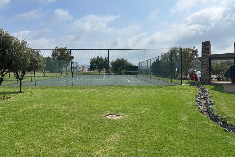 5 Bedroom Property for Sale in Mooikloof Gauteng