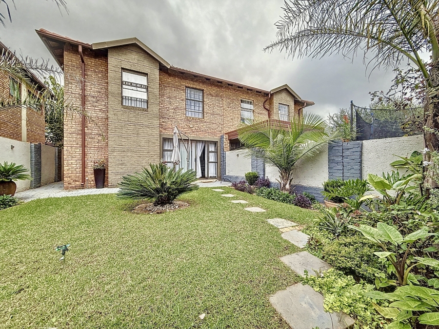 3 Bedroom Property for Sale in Hazeldean Gauteng