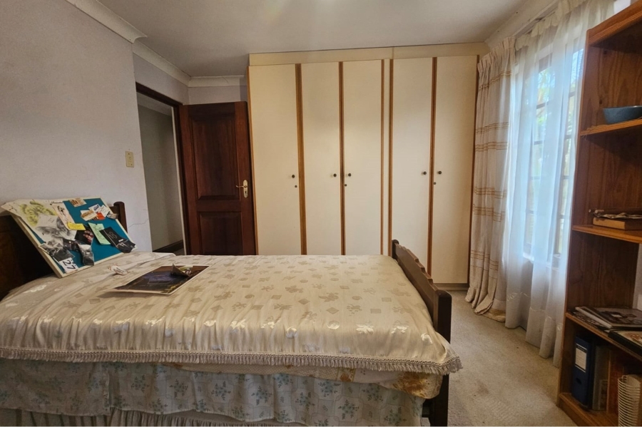 5 Bedroom Property for Sale in Ninapark Gauteng
