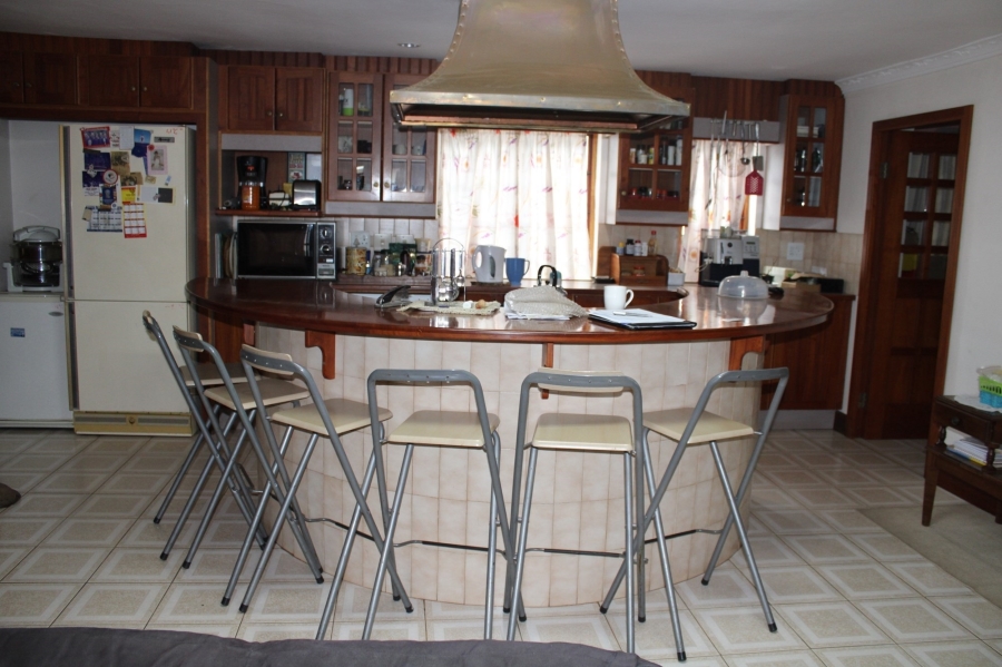 5 Bedroom Property for Sale in Ninapark Gauteng