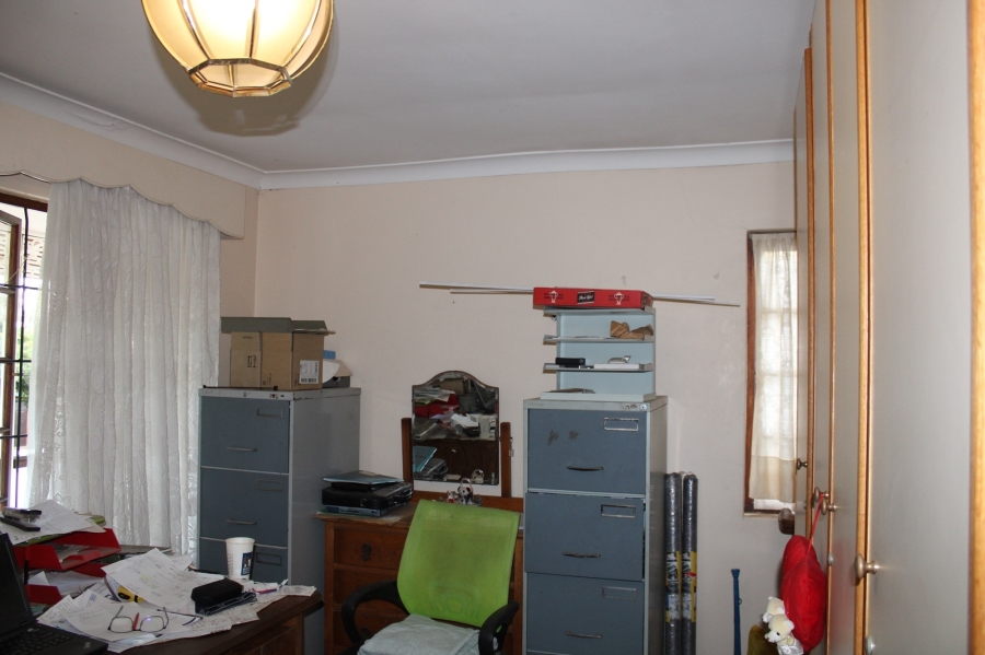 5 Bedroom Property for Sale in Ninapark Gauteng